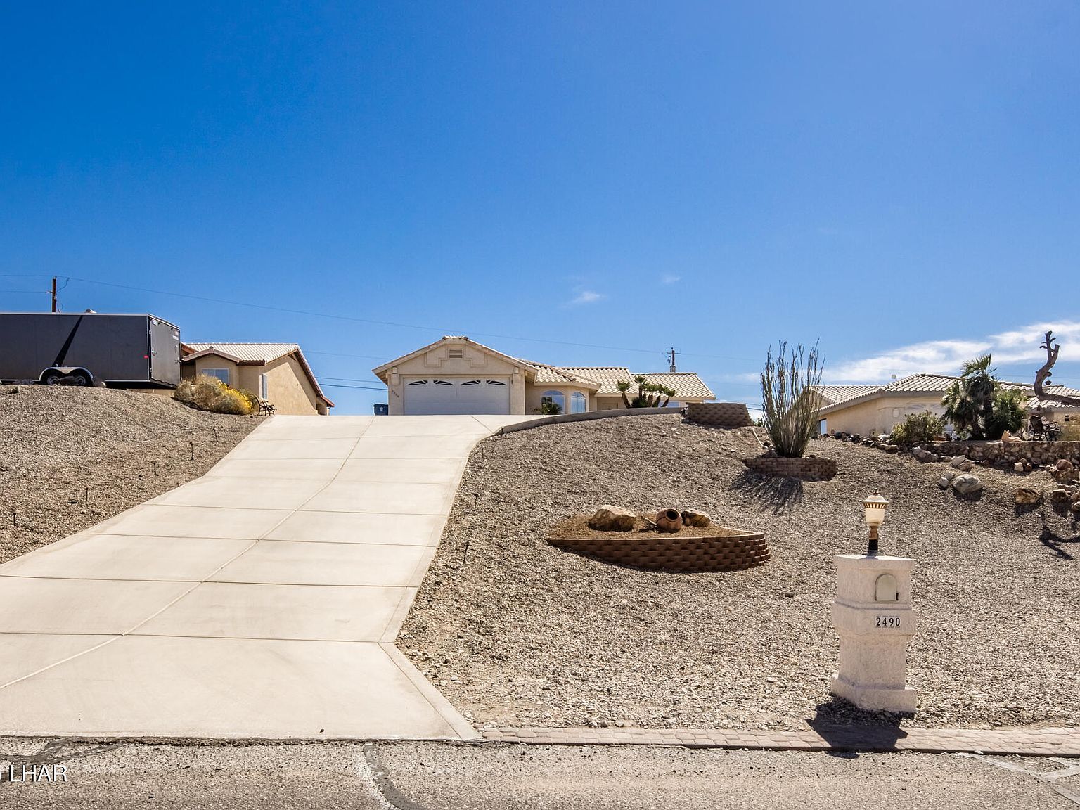 2490 Fannin Dr Lake Havasu City, AZ 86403 - Thumbnail 3