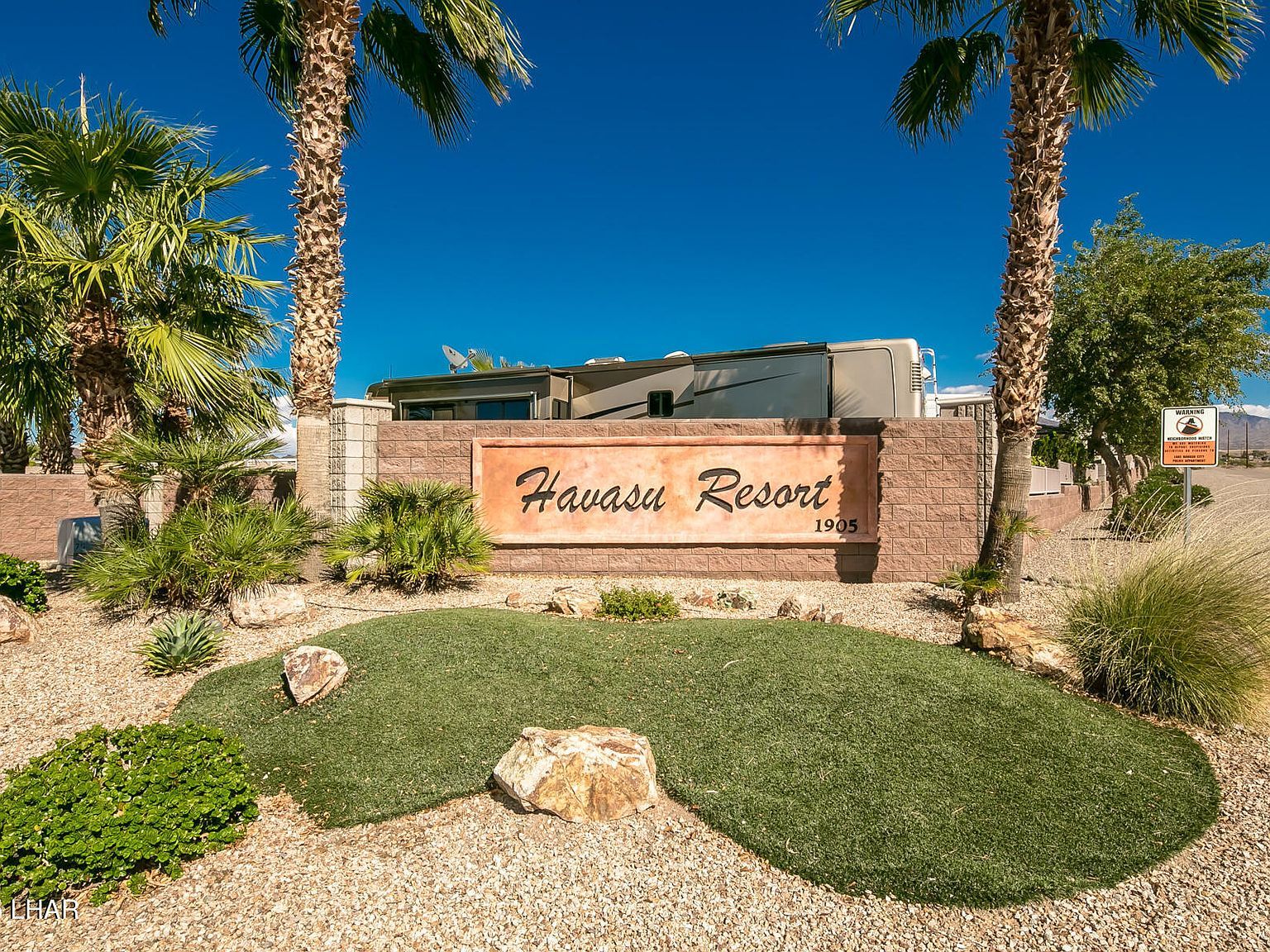 1905 Victoria Farms Rd #264 Lake Havasu City, AZ 86404 - Thumbnail 3