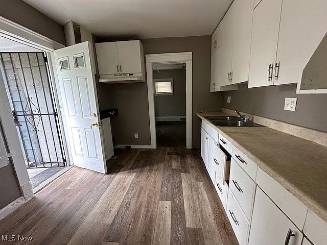 499 E 124th St Cleveland, OH 44108 - Thumbnail 3