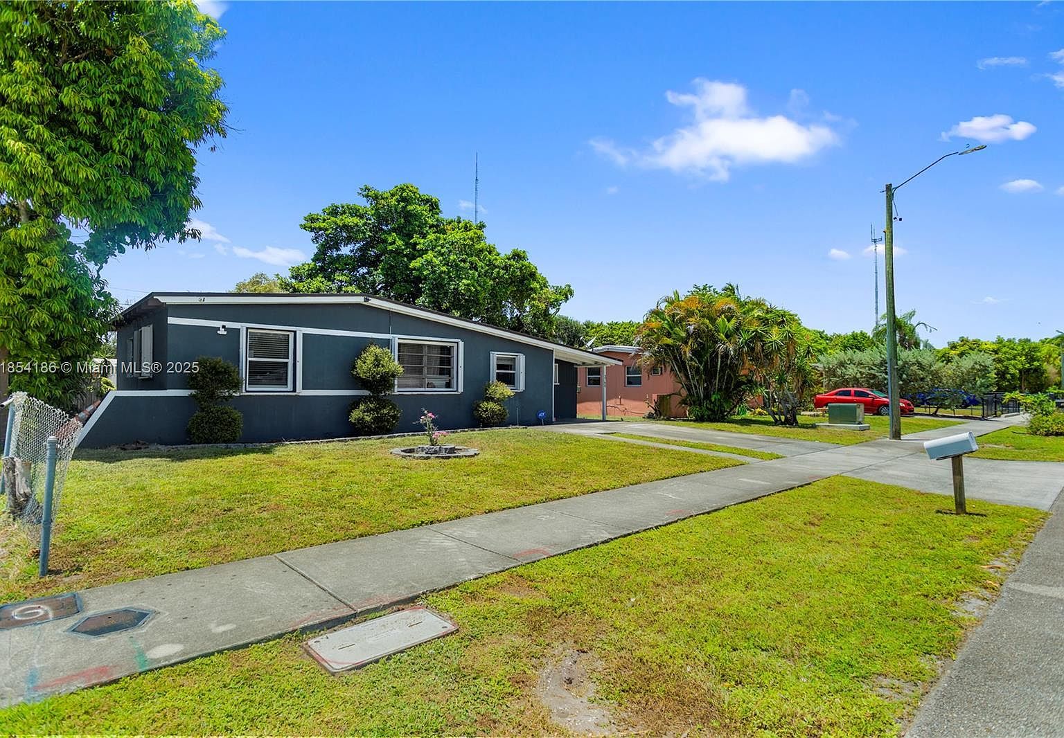 3760 SW 47th Ave West Park, FL 33023 - Thumbnail 3