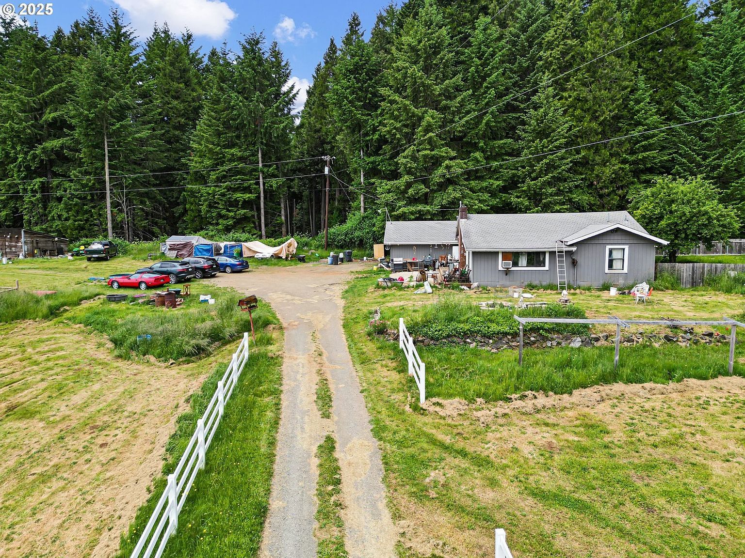 36285 Row River Rd Cottage Grove, OR 97424 - Thumbnail 3