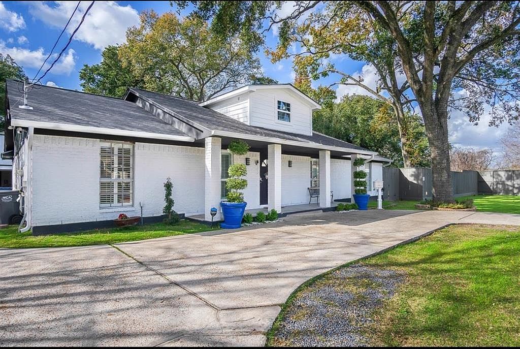 1441 Bingle Rd Houston, TX 77055 - Thumbnail 3