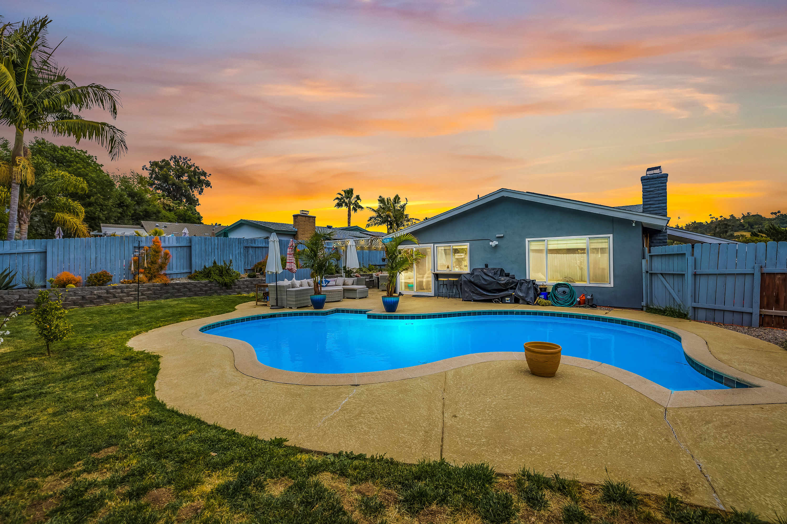 1924 Calle Sinaloa, Vista, CA, USA, 92084 - Thumbnail 3