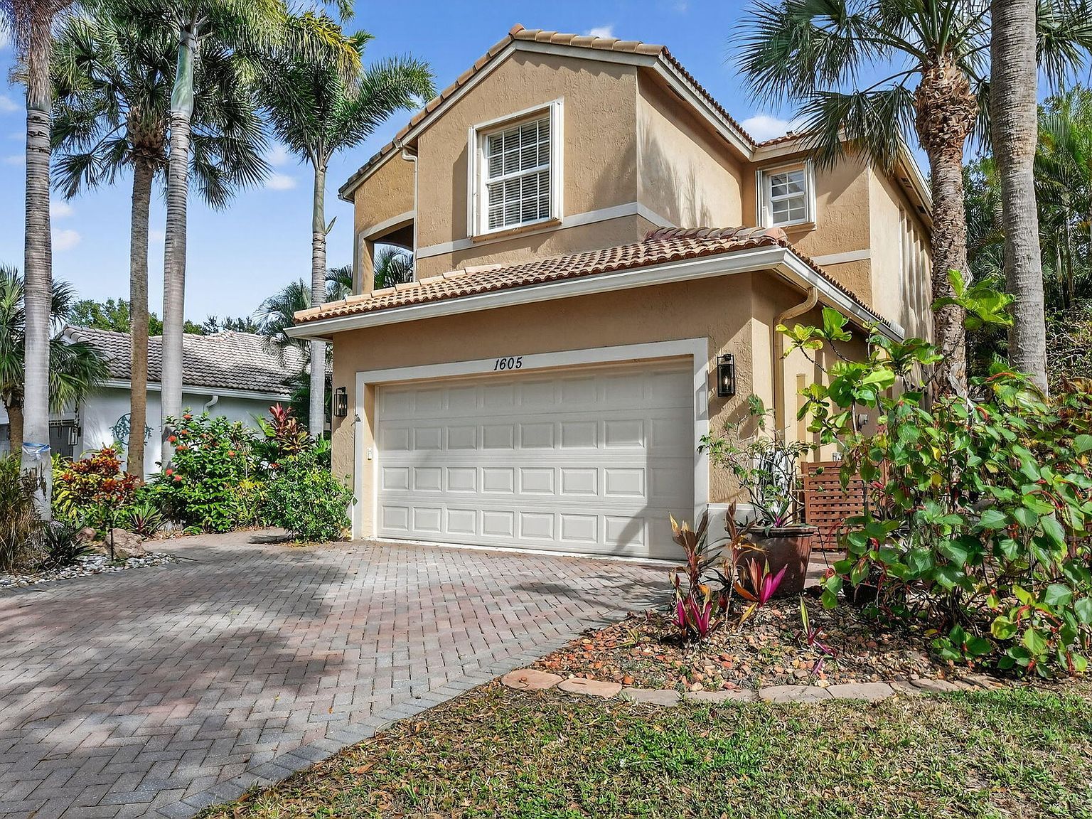 1605 E Classical Blvd Delray Beach, FL 33445 - Thumbnail 3