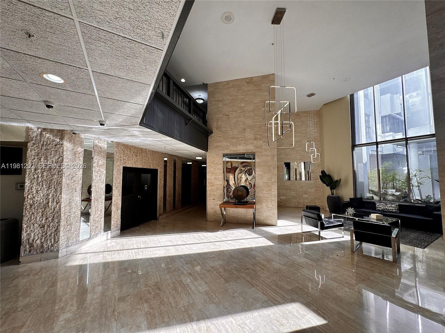 2750 NE 183rd St APT 2103 Aventura, FL 33160 - Thumbnail 3