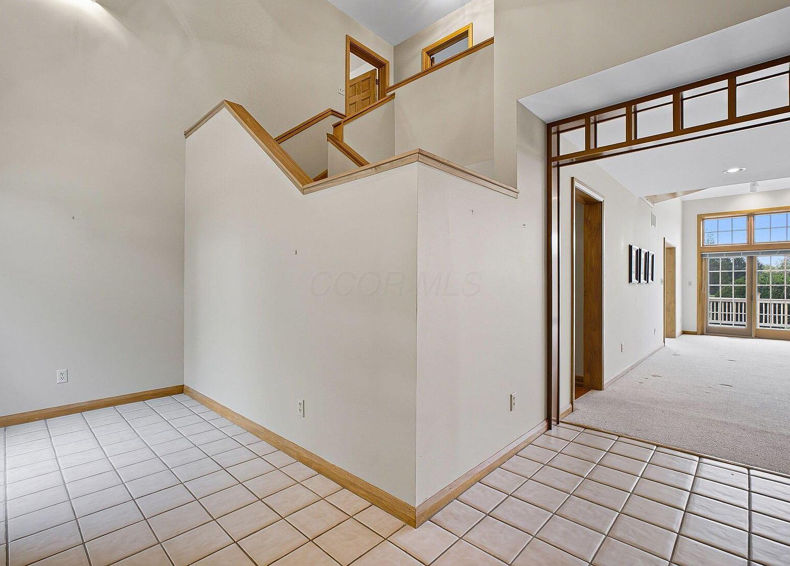 8656 Davington Dr Dublin, OH 43017 - Thumbnail 3