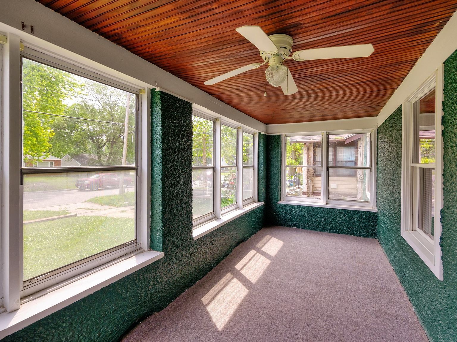 1012 28th St Des Moines, IA 50311 - Thumbnail 3