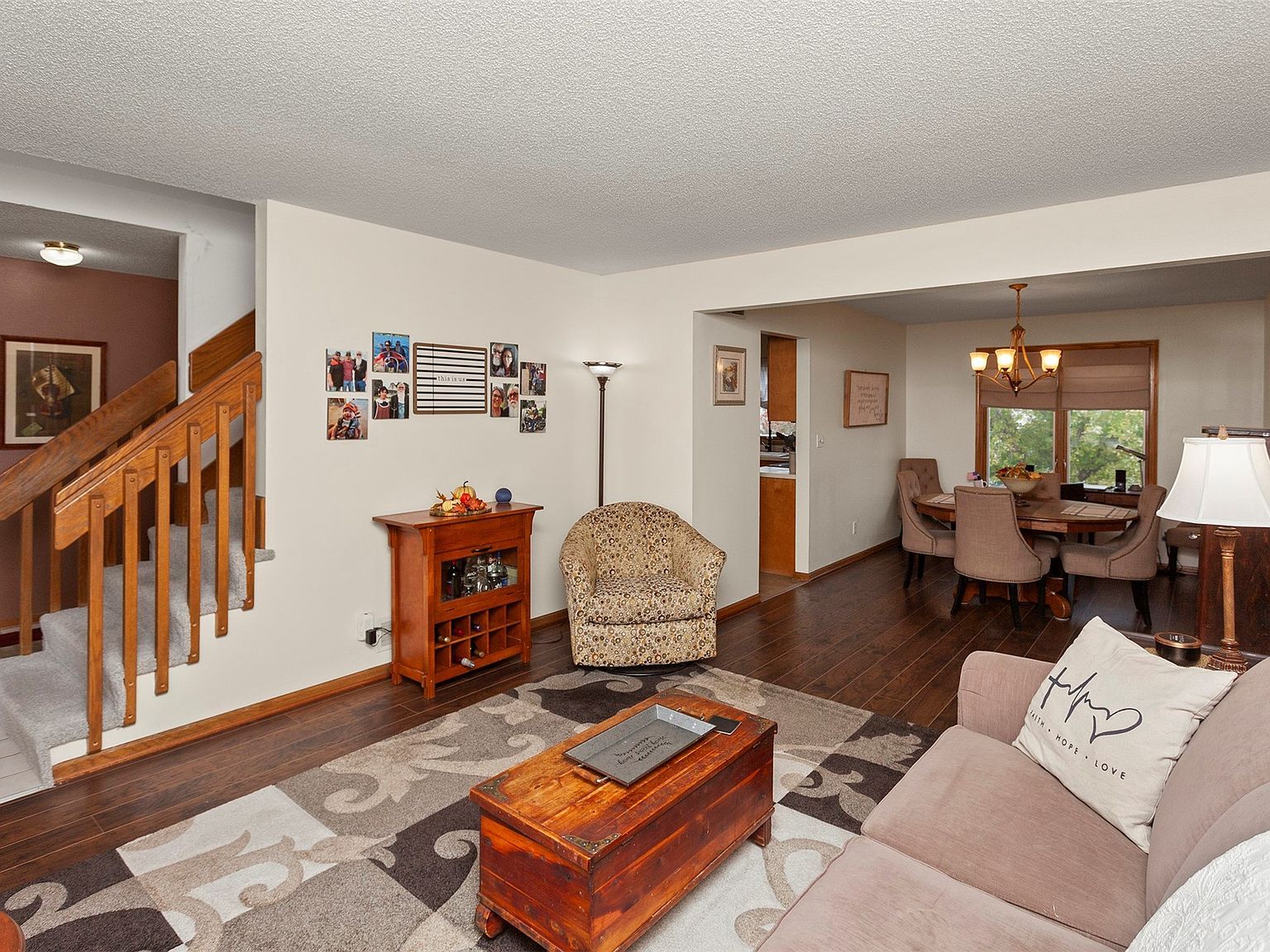 516 Sunrise Cir Pleasant Hill, IA 50327 - Thumbnail 3