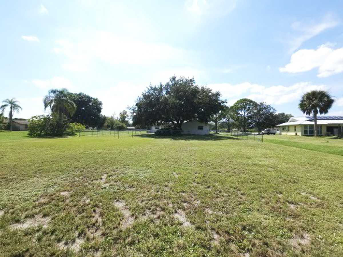 409 Blossom Dr, Sebring, FL, 33876 - Thumbnail 3