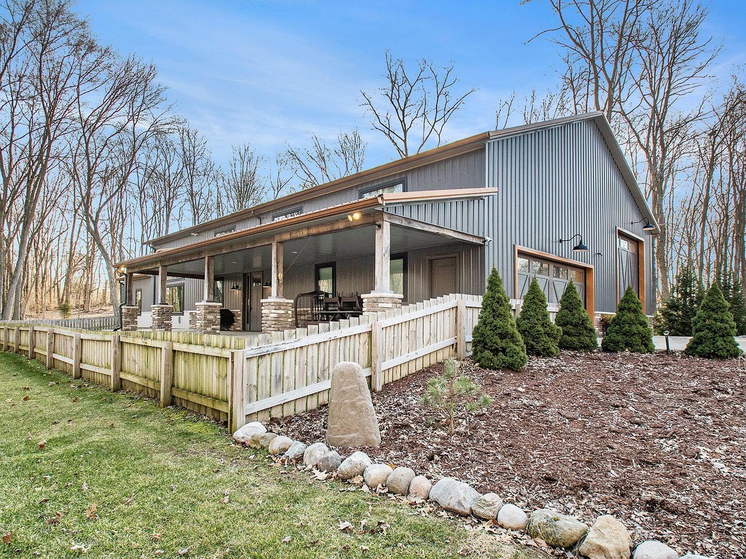 21095 Kern Rd South Bend, IN 46614 - Thumbnail 3