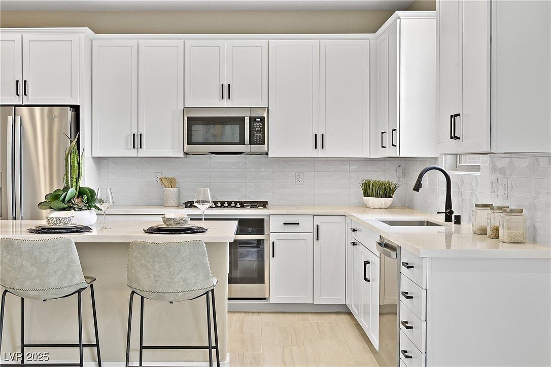 11807 Pandion Ave Las Vegas, NV 89138 - Thumbnail 3