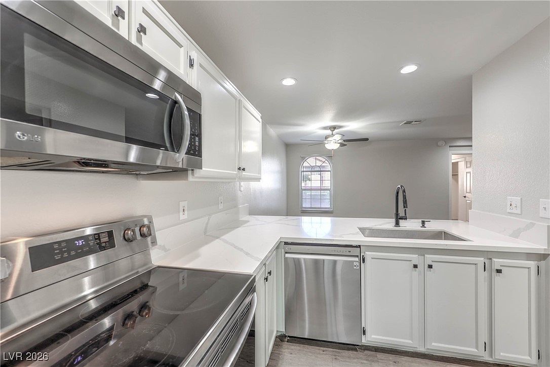 1800 Edmond St UNIT 125 Las Vegas, NV 89146 - Thumbnail 3