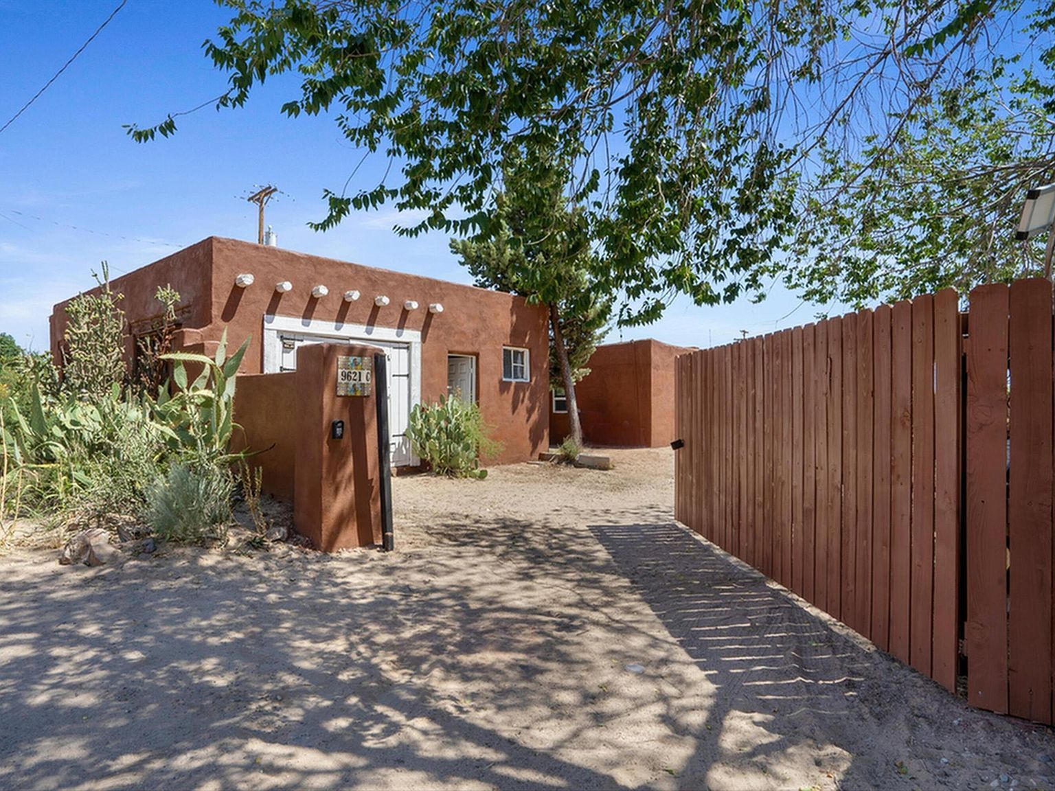 9621 Central Ave NW #C Albuquerque, NM 87121 - Thumbnail 3