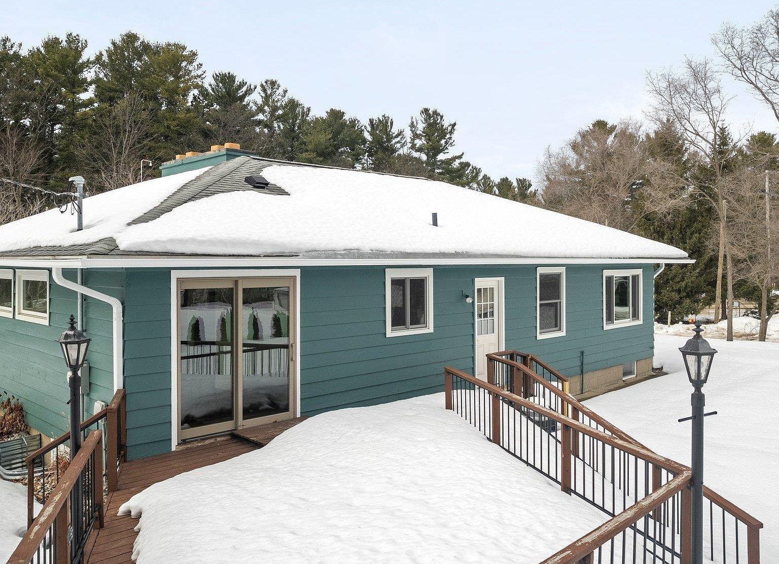 1330 N Orchard Dr Traverse City, MI 49686 - Thumbnail 3