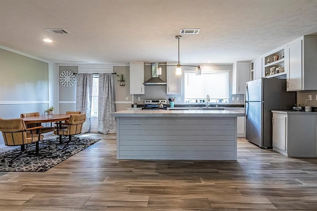 595 County Road 2218 Cleveland, TX 77327 - Thumbnail 3