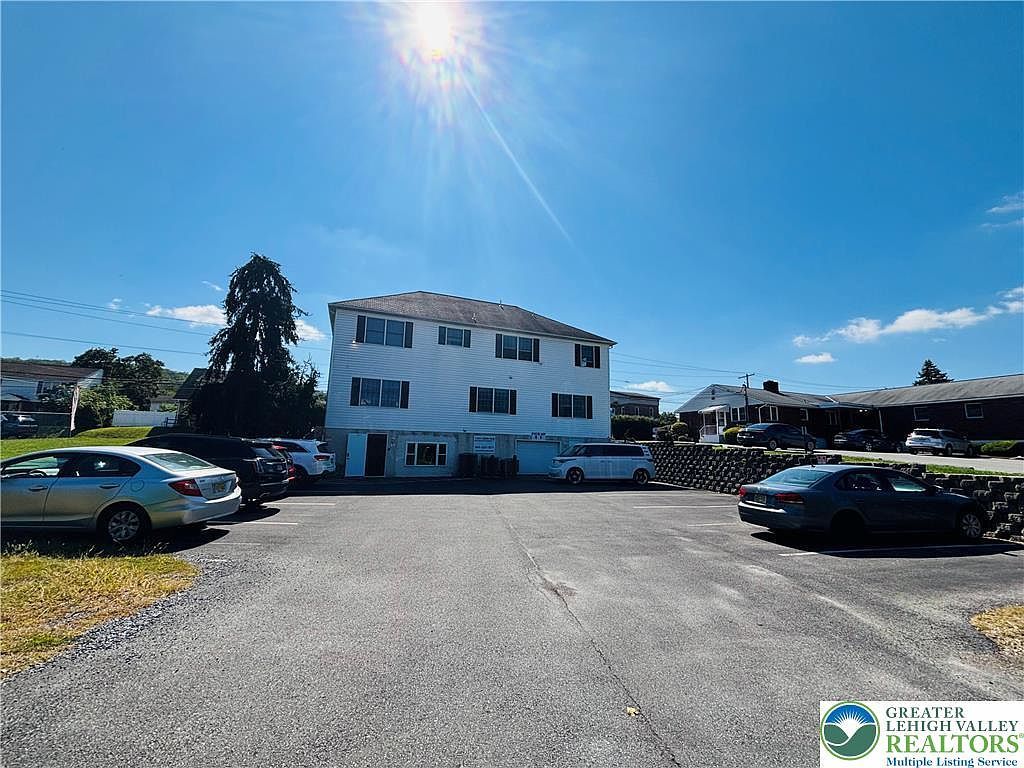 203 E Emmaus Ave Allentown, PA 18103 - Thumbnail 3