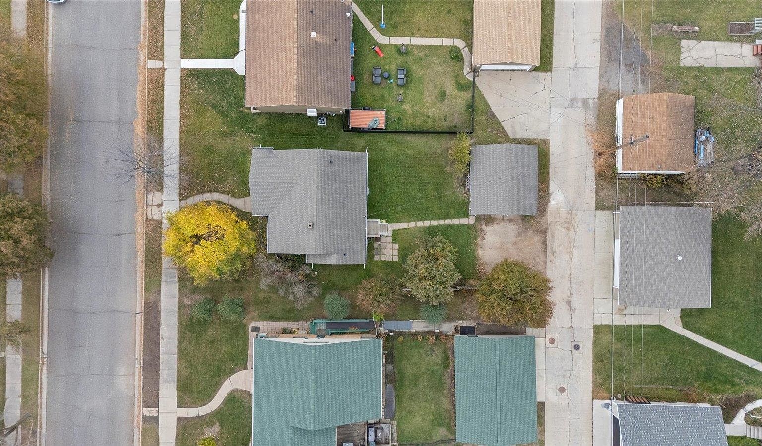 813 6th St S Virginia, MN 55792 - Thumbnail 3