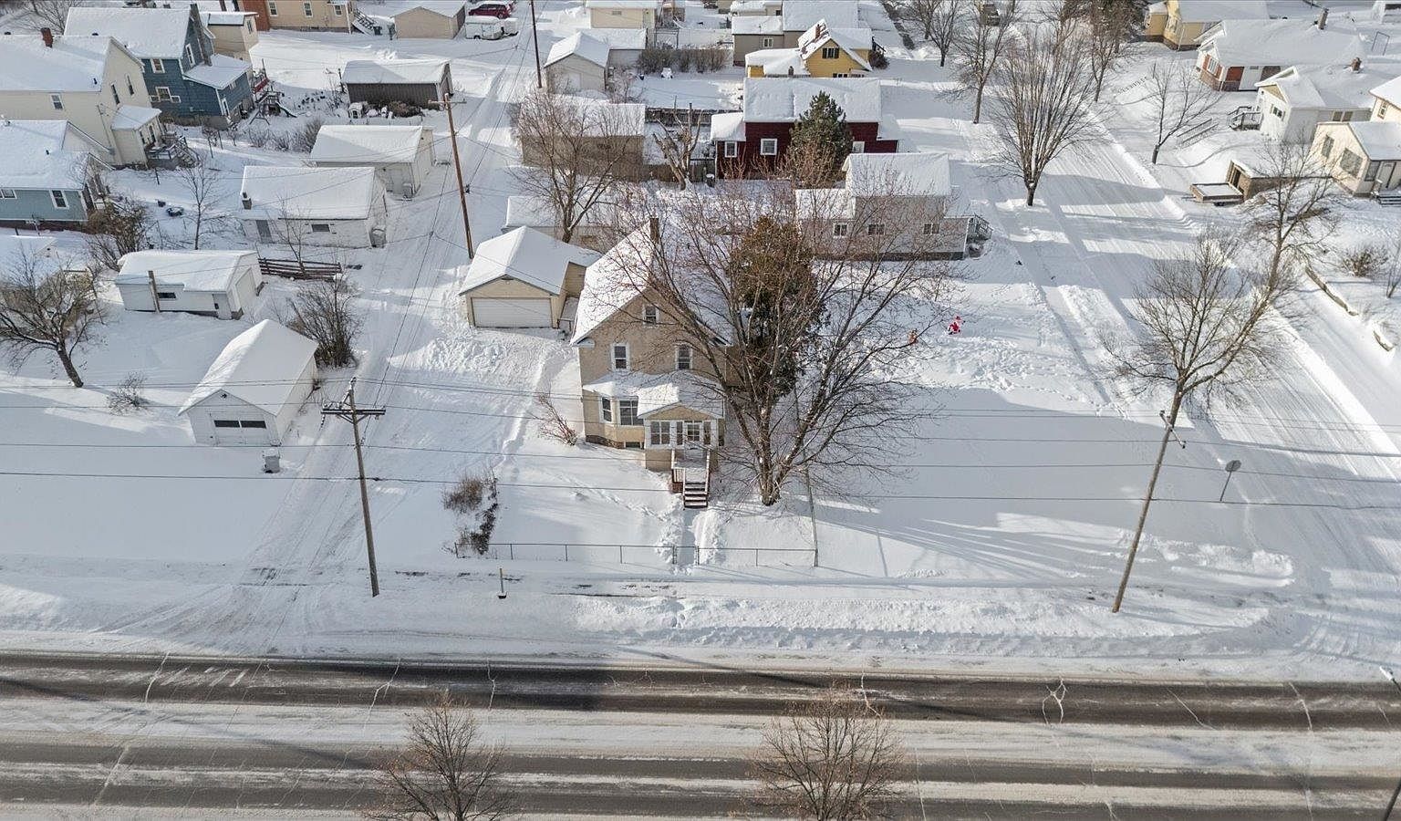 217 3rd Ave NW Chisholm, MN 55719 - Thumbnail 3