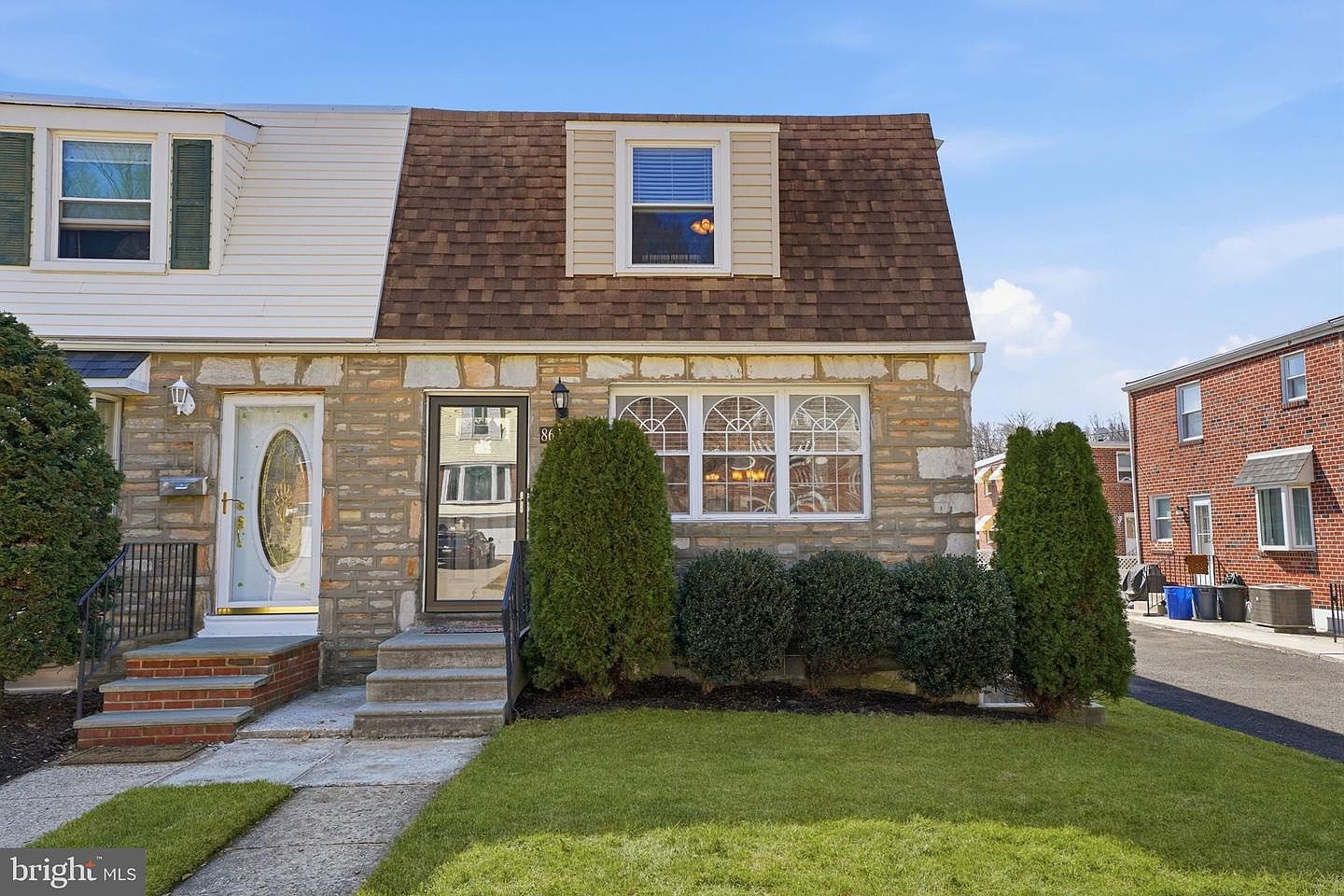 8605 Alicia St Philadelphia, PA 19115 - Thumbnail 3