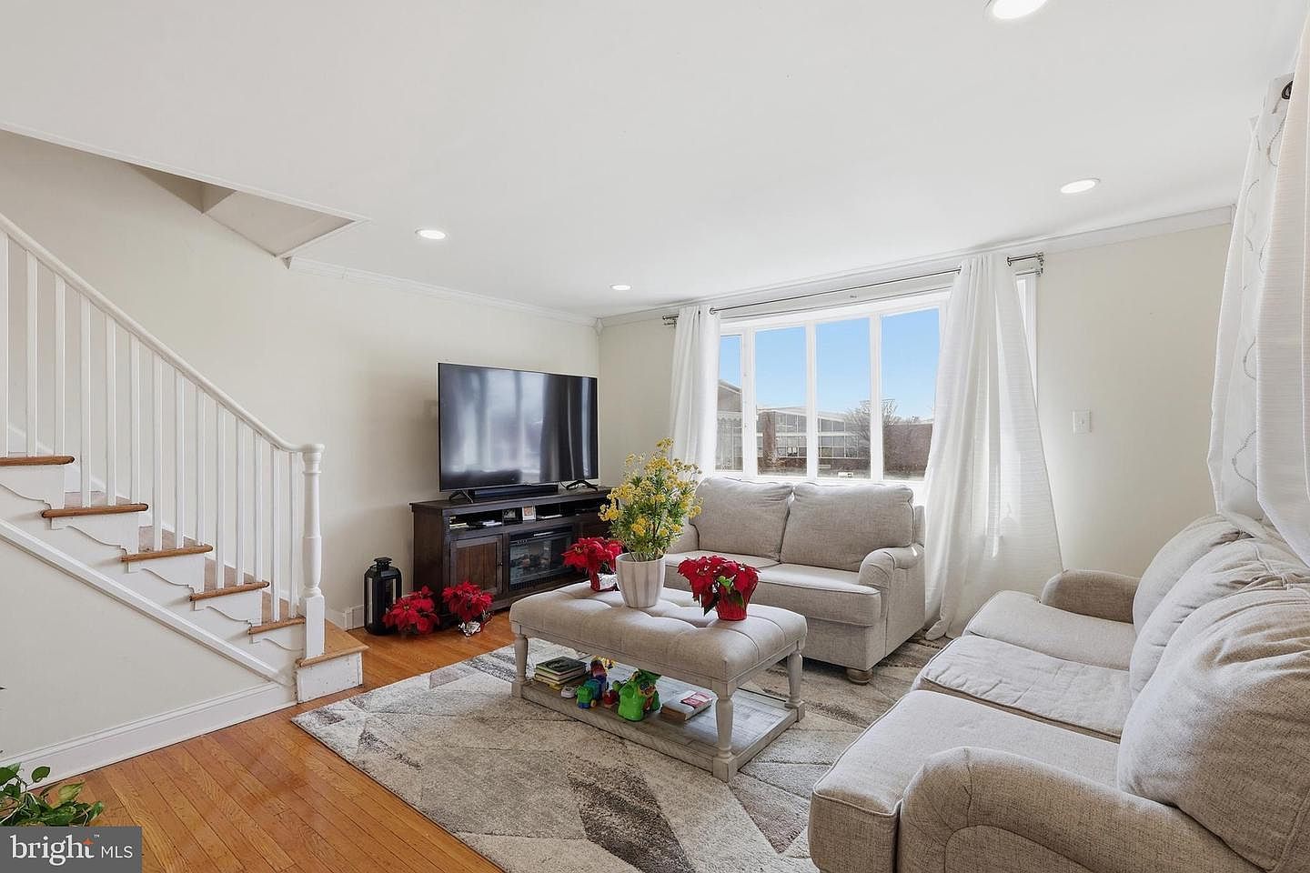 1113 Tyson Ave Philadelphia, PA 19111 - Thumbnail 3