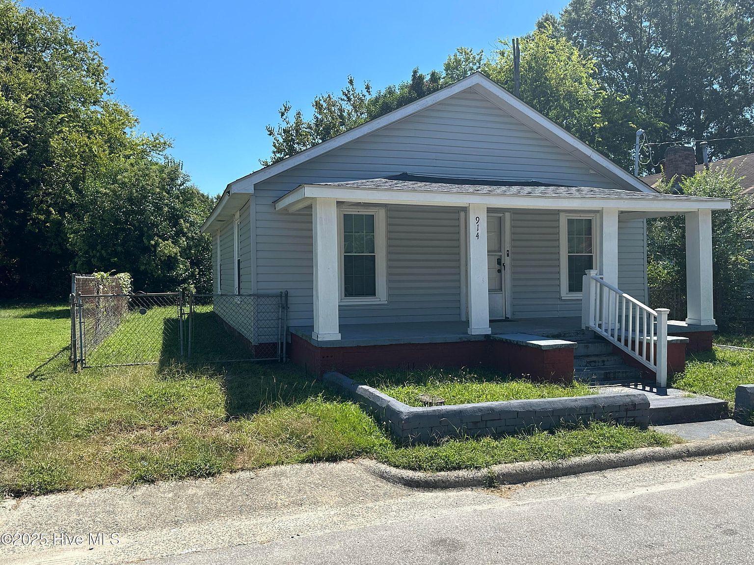 914 Seaboard St Goldsboro, NC 27530 - Thumbnail 3