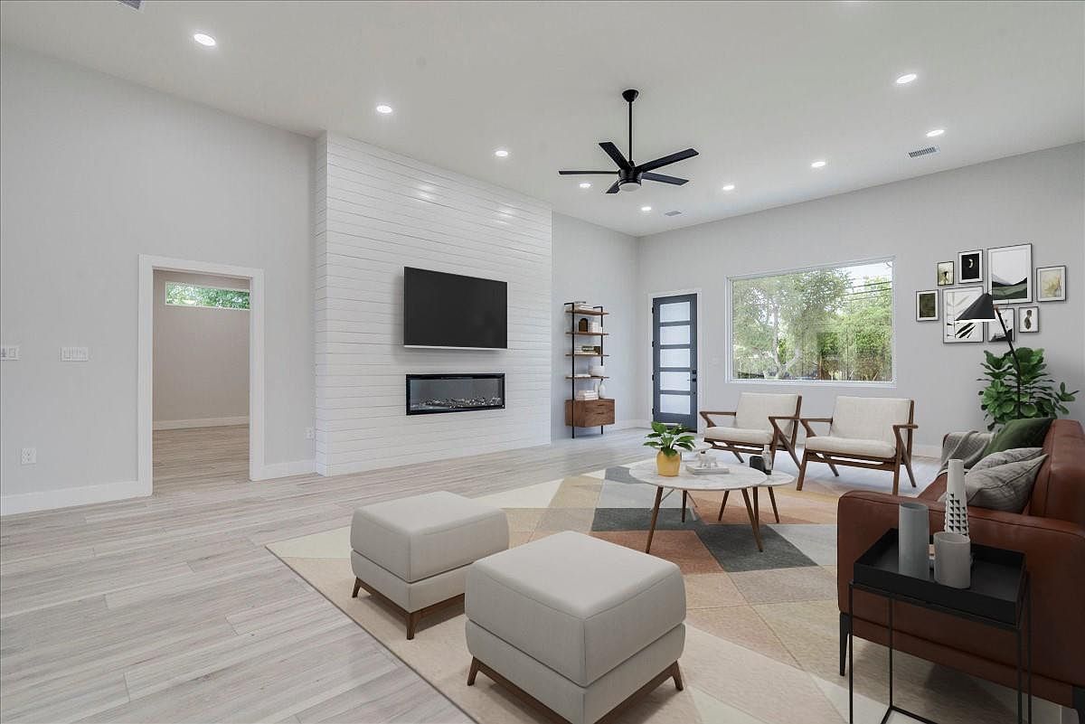 1215 Howard St Taylor, TX 76574 - Thumbnail 3