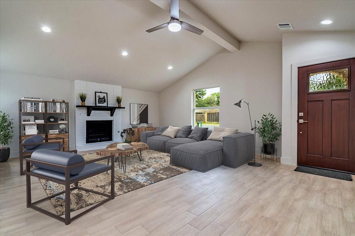 11207 Sage Hollow Dr Austin, TX 78758 - Thumbnail 3