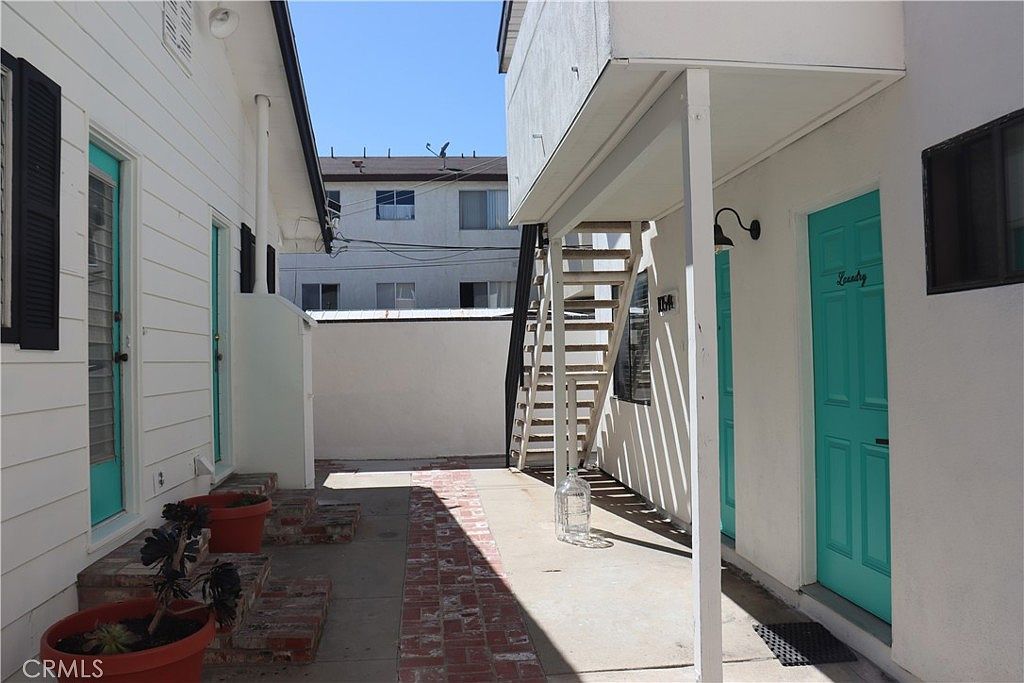 1054 W 23rd St San Pedro, CA 90731 - Thumbnail 3