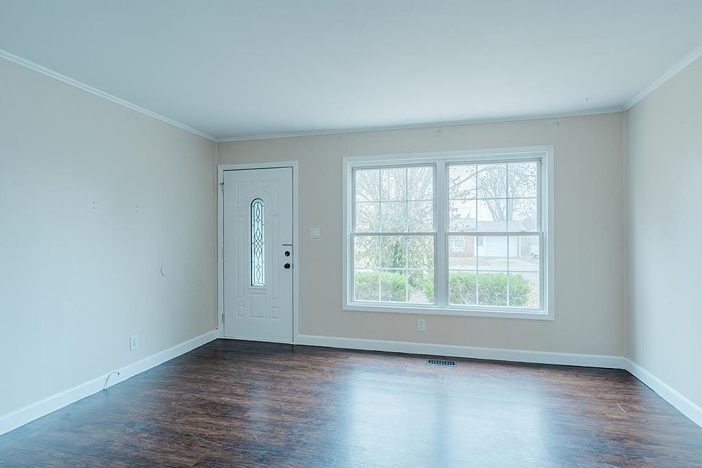 2011 Curling Dr Madisonville, KY 42431 - Thumbnail 3