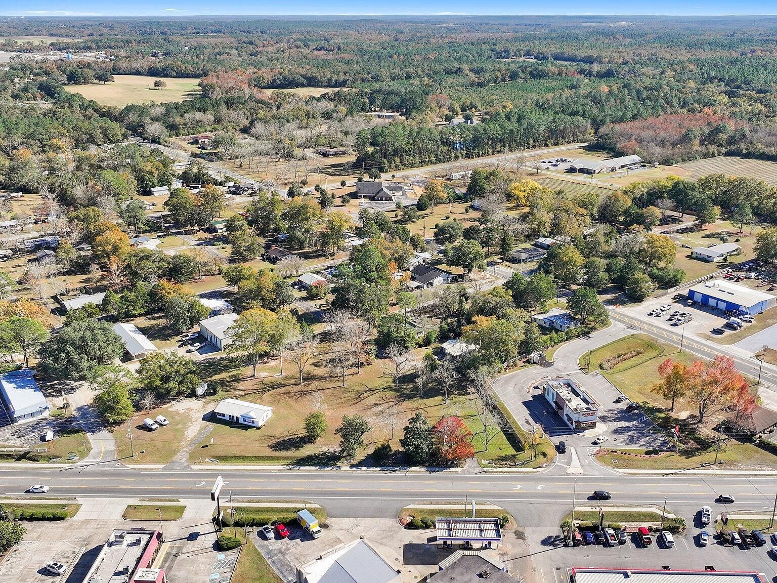 1217 Main St Chipley, FL 32428 - Thumbnail 3