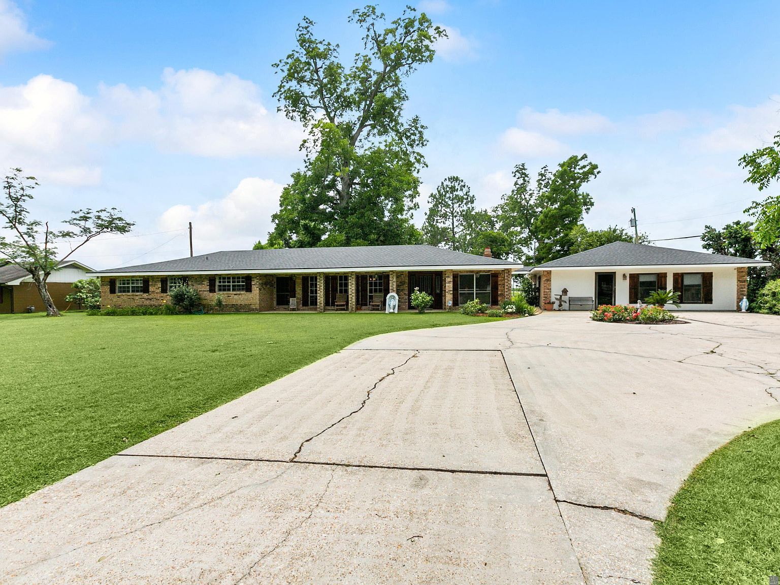 1011 Highway 1 S Donaldsonville, LA 70346 - Thumbnail 3
