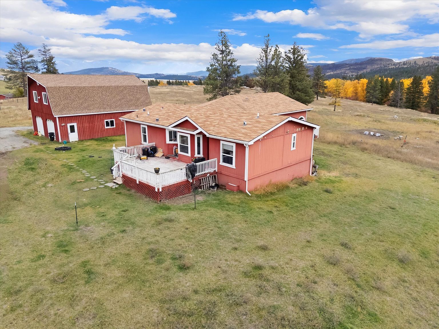 22251 Holy Cross Way Proctor, MT 59929 - Thumbnail 3
