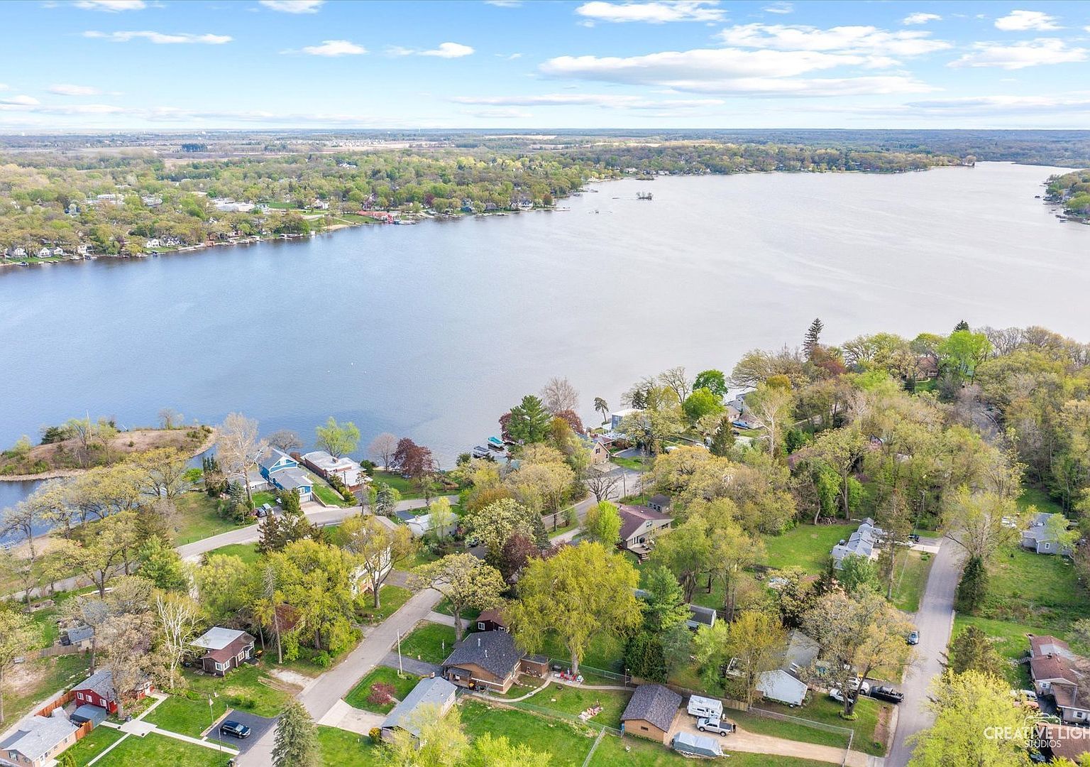 4520 W Shore Dr Wonder Lake, IL 60097 - Thumbnail 3