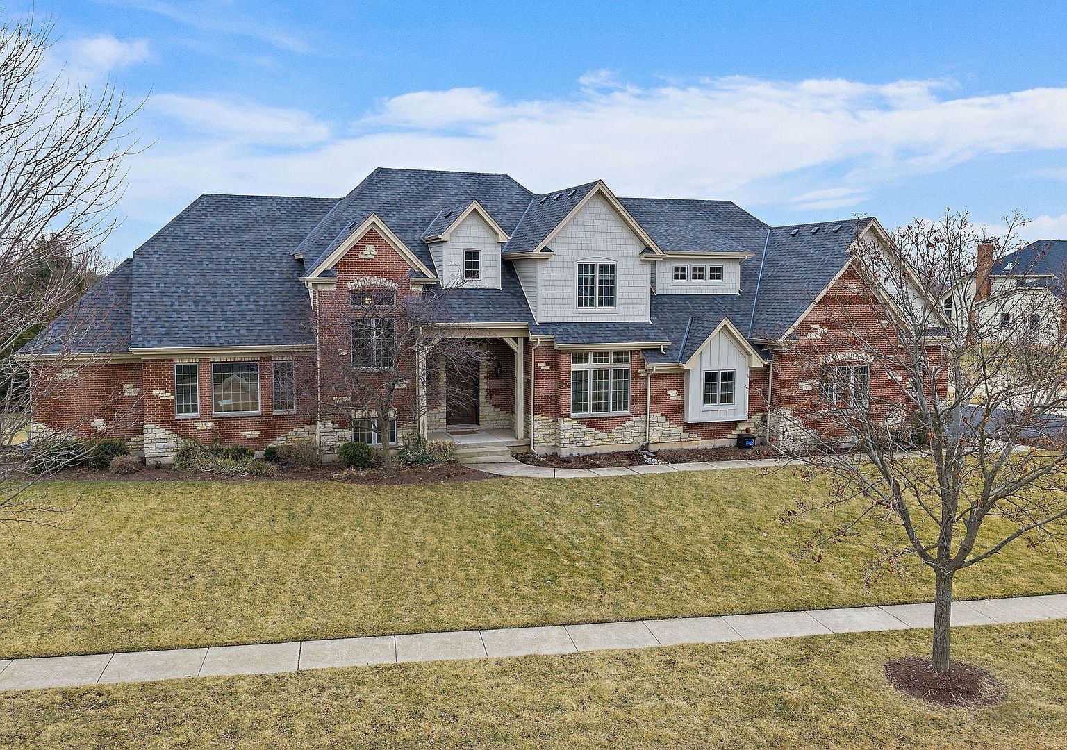 1211 Coyote Trl Hampshire, IL 60140 - Thumbnail 3