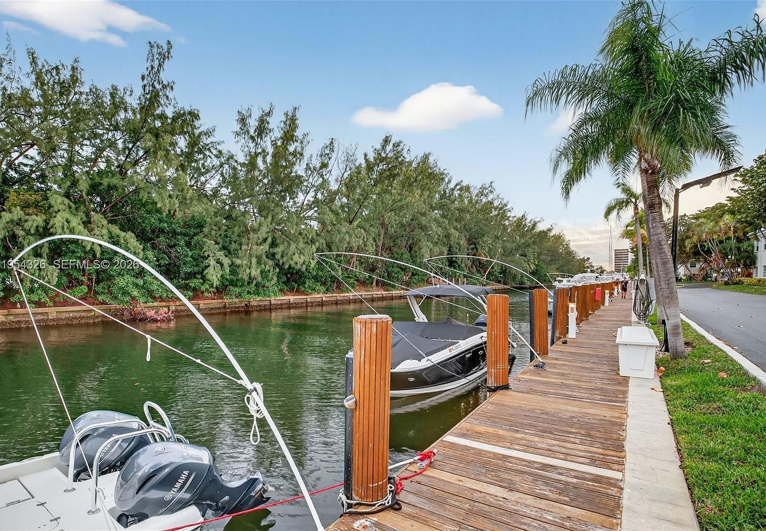 6471 Bay Club Dr APT 3 Fort Lauderdale, FL 33308 - Thumbnail 3