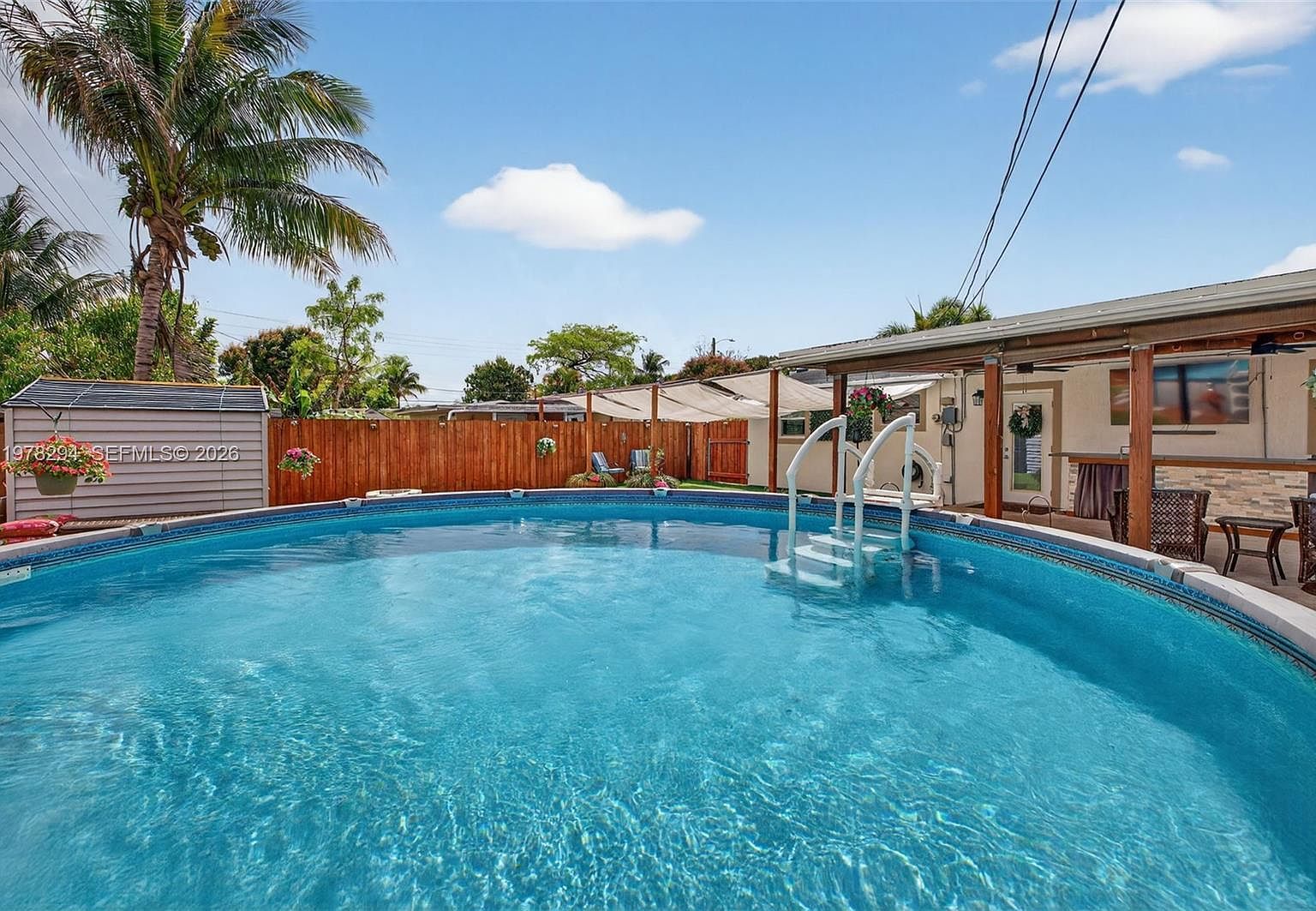 731 N 69th Ave Hollywood, FL 33024 - Thumbnail 3