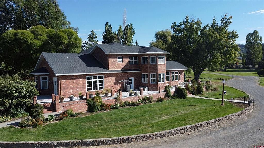 633 E Main St Cedaredge, CO 81413 - Thumbnail 3