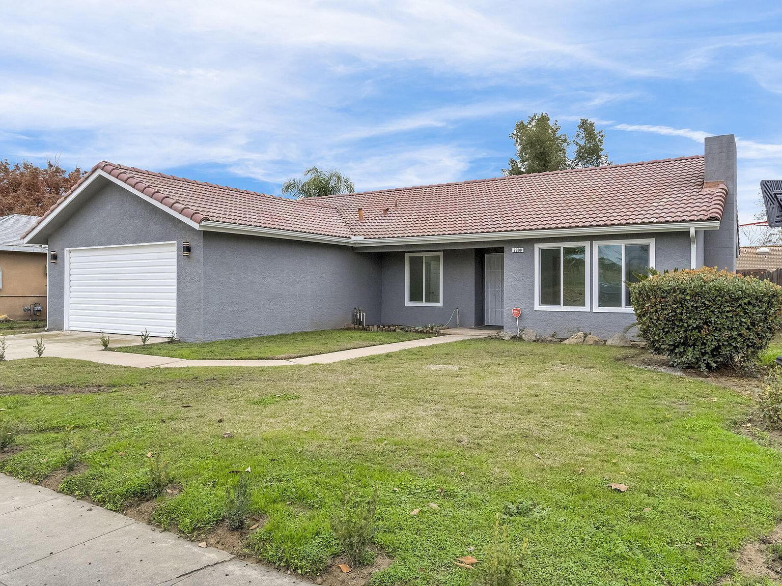 2808 Riverview Dr Madera, CA 93637 - Thumbnail 3