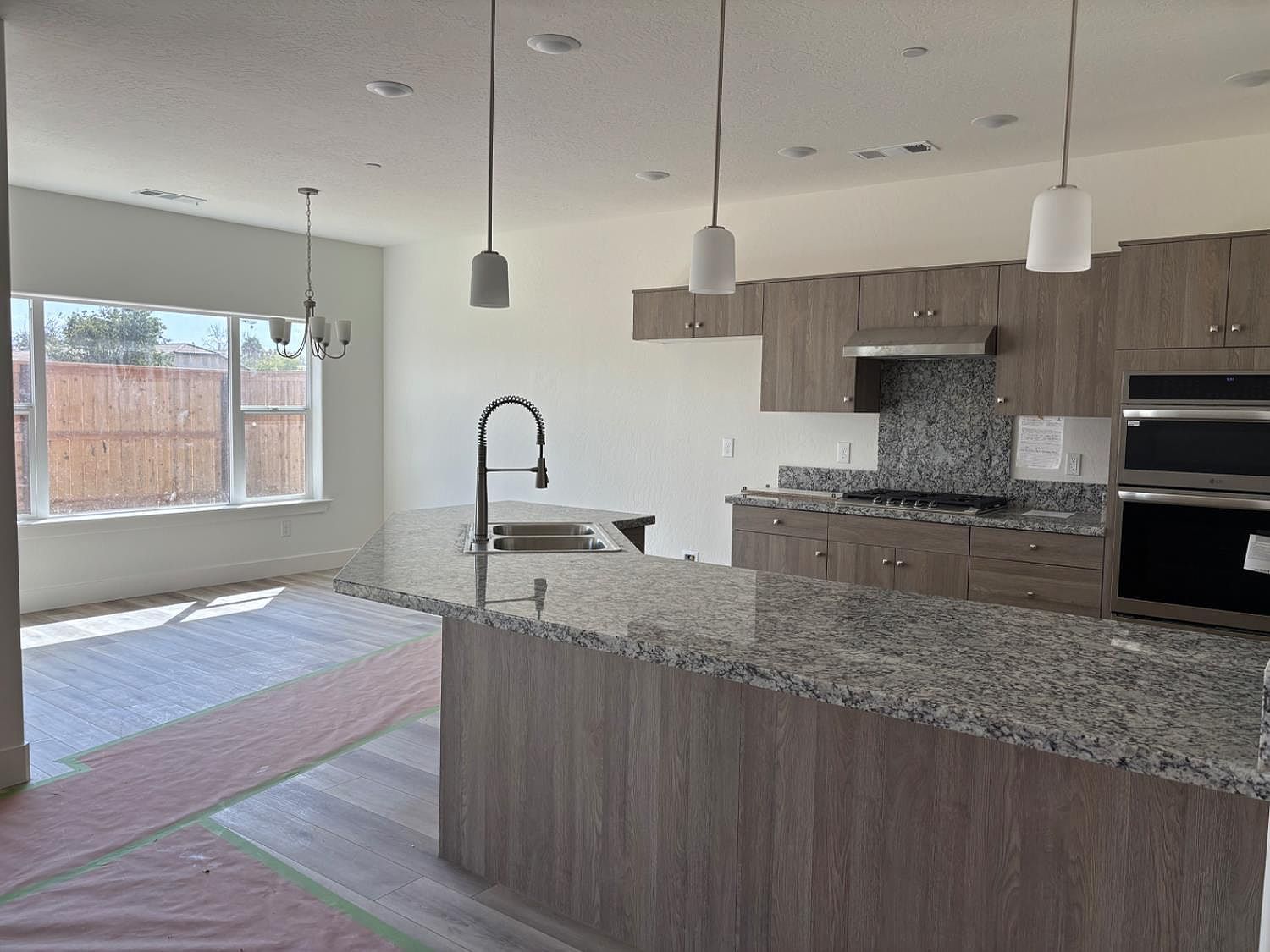 1225 Via Valencia Dr Madera, CA 93637 - Thumbnail 3