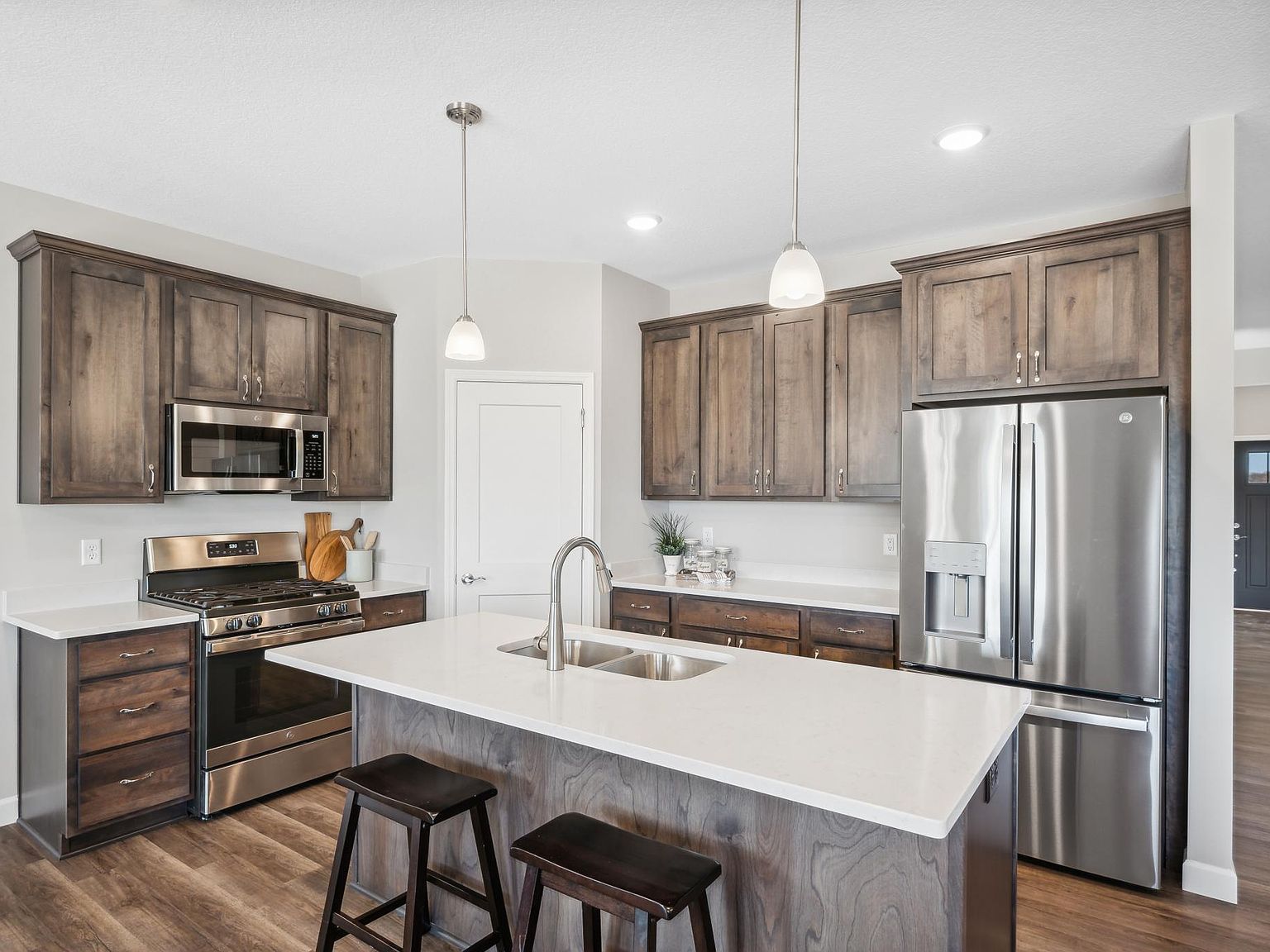 8636 Edmonson Way NE Monticello, MN 55362 - Thumbnail 3