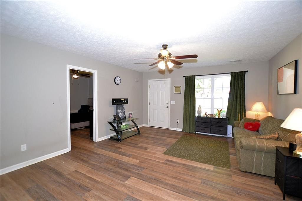 138 Pleasant Dr Temple, GA 30179 - Thumbnail 3