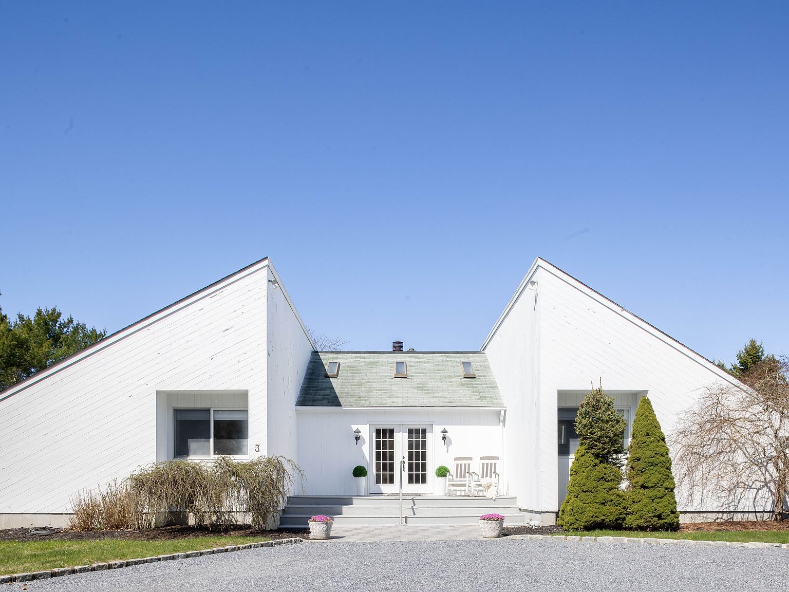 3 Clay Pit Rd Remsenburg, NY 11960 - Thumbnail 3