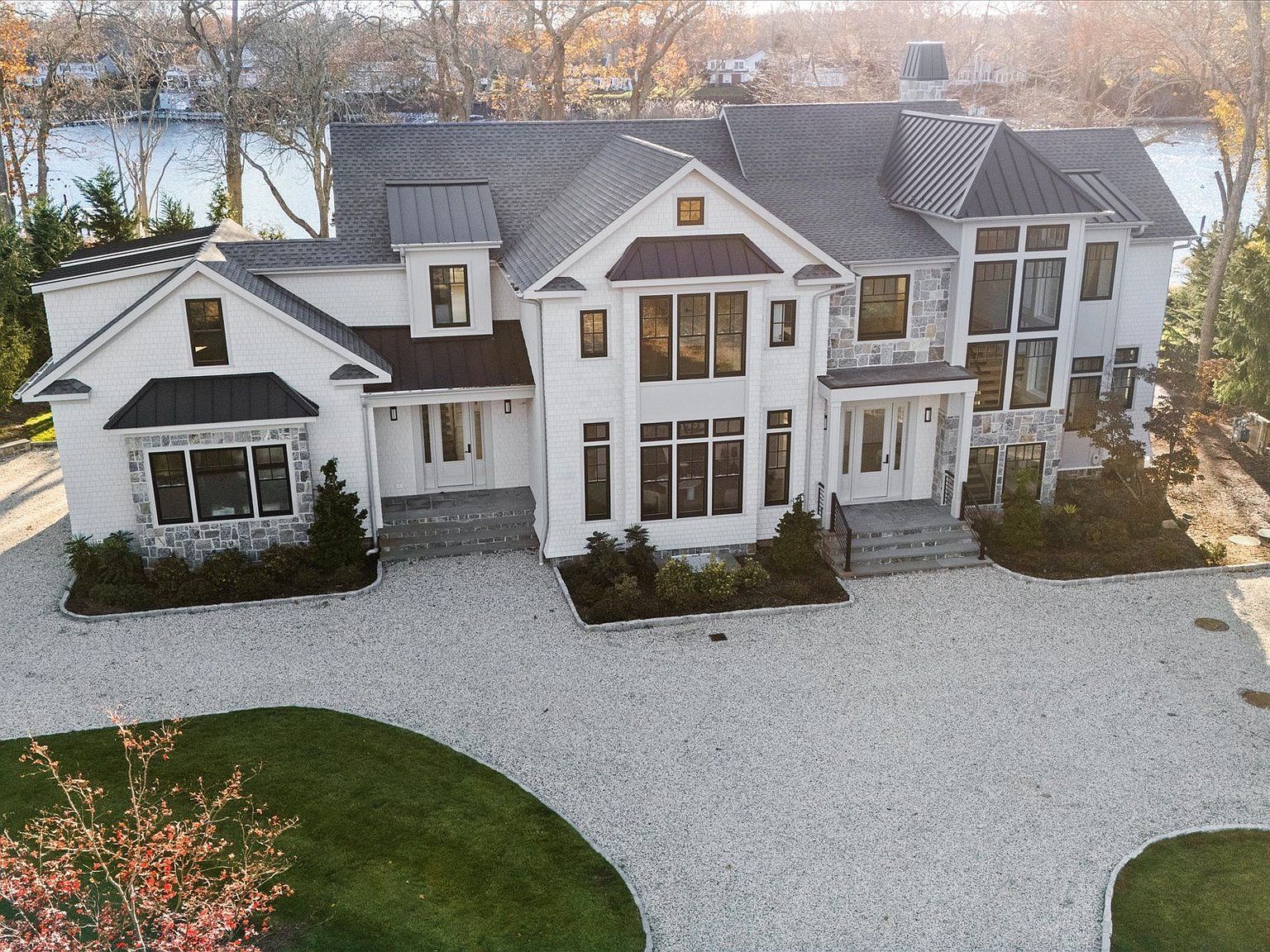 1750 Hobart Rd Southold, NY 11971 - Thumbnail 3