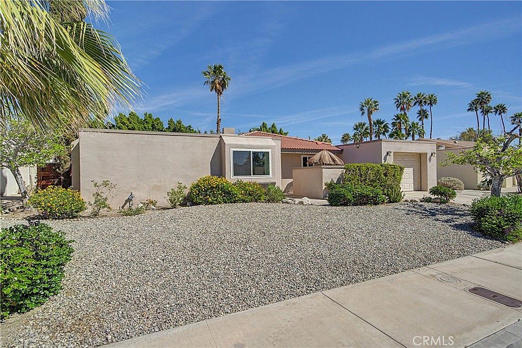 1360 E Gem Cir Palm Springs, CA 92262 - Thumbnail 3