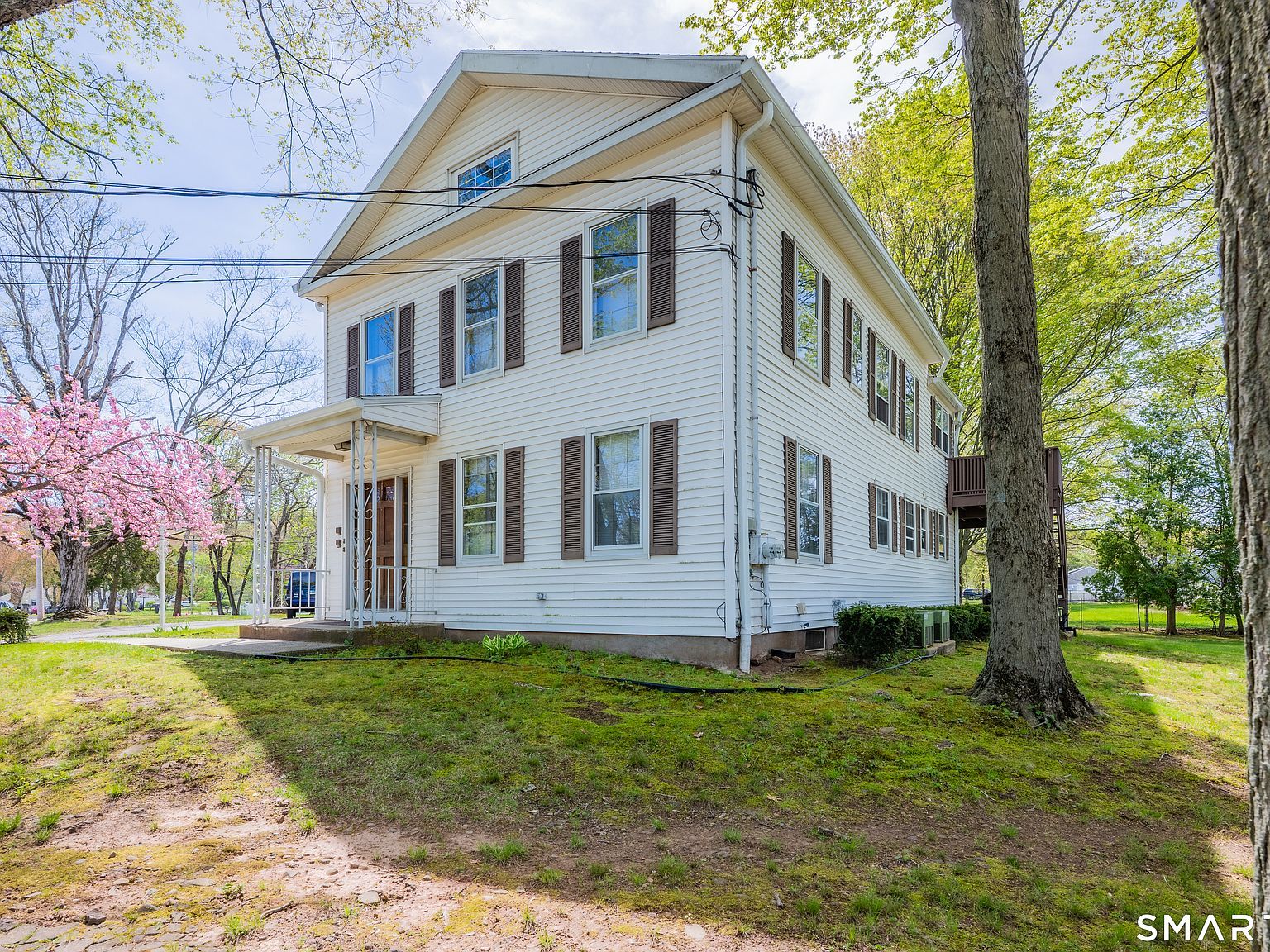 68 Village St North Haven, CT 06473 - Thumbnail 3