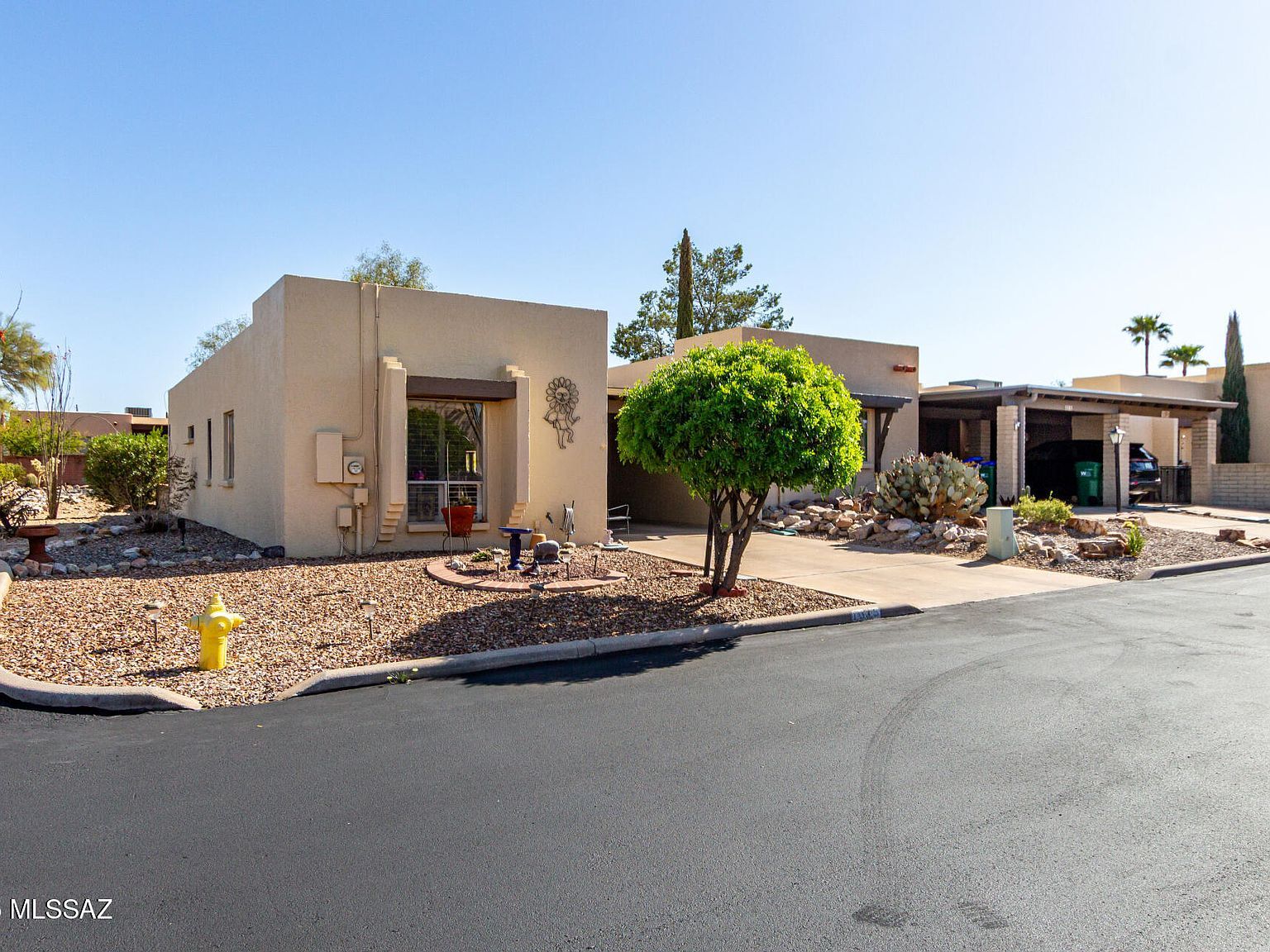 1379 W Camino Lucientes Green Valley, AZ 85622 - Thumbnail 3