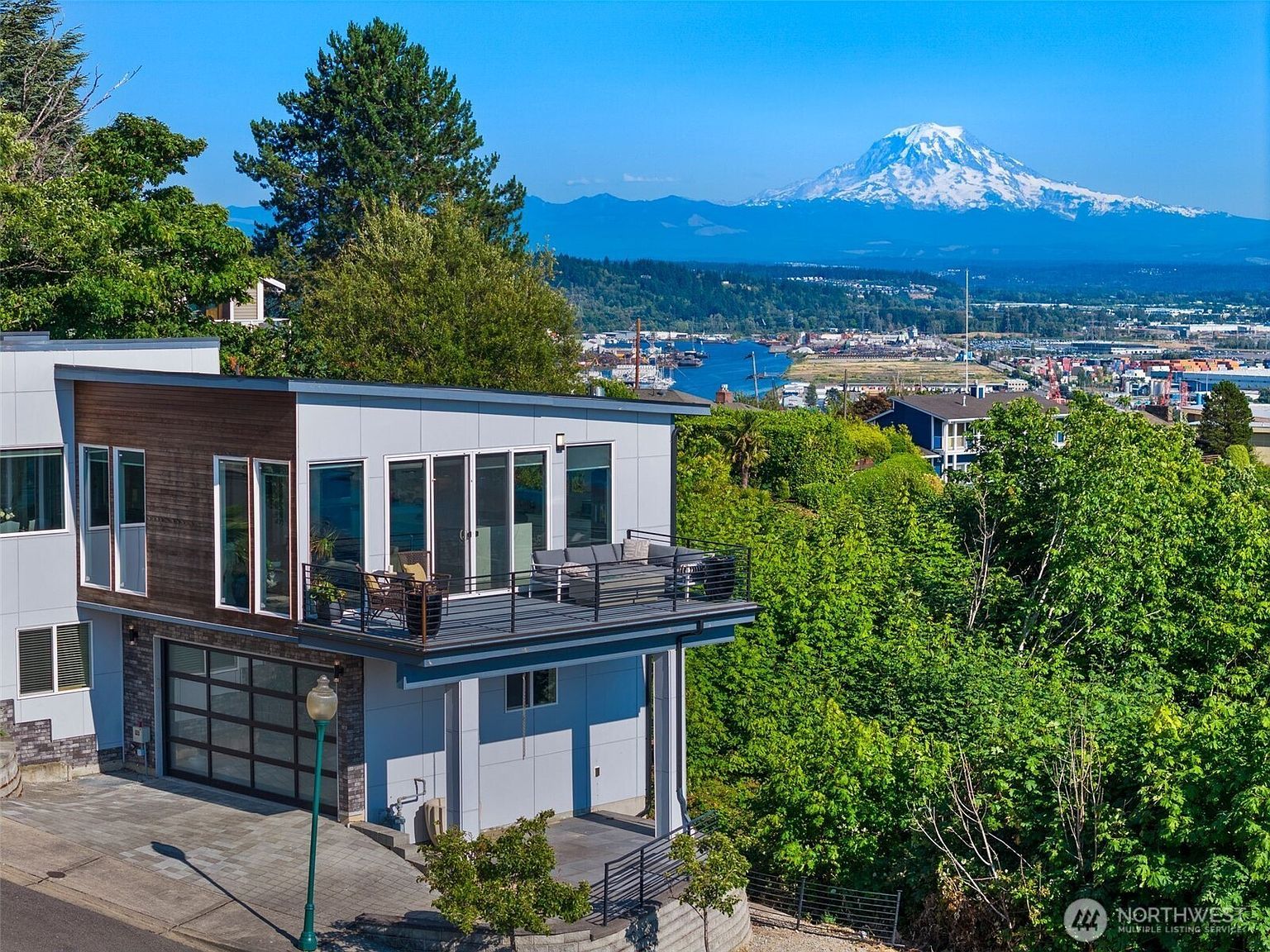 1422 Browns Point Blvd Tacoma, WA 98422 - Thumbnail 3