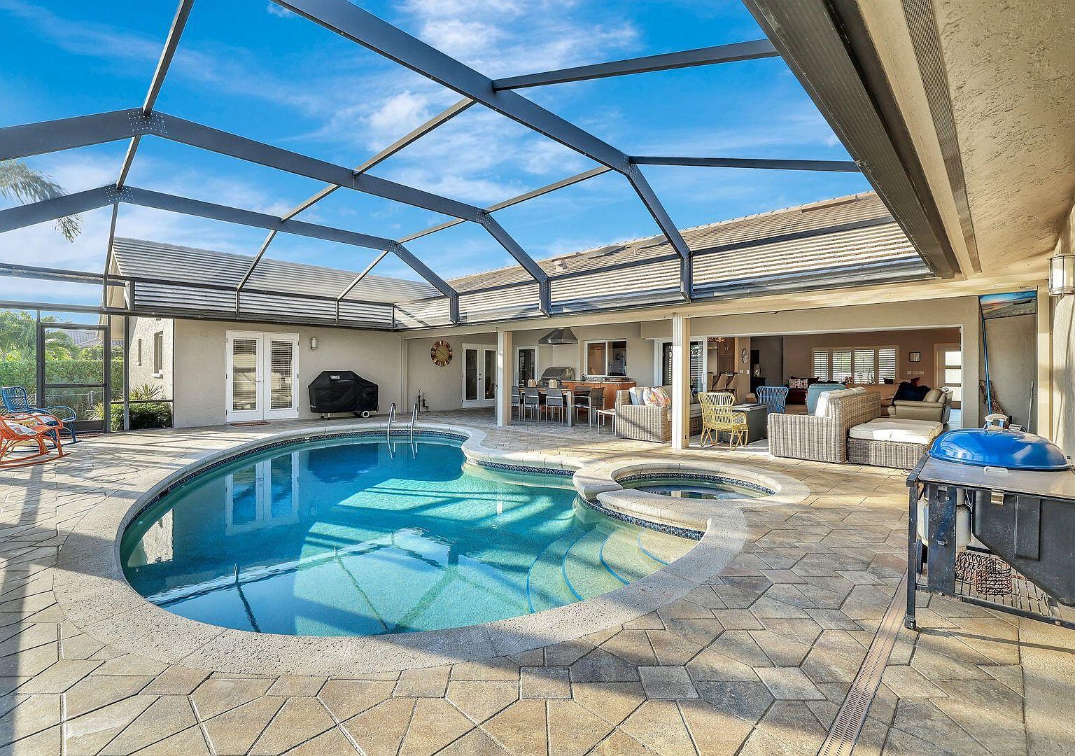 1429 Collingswood Ave Marco Island, FL 34145 - Thumbnail 3