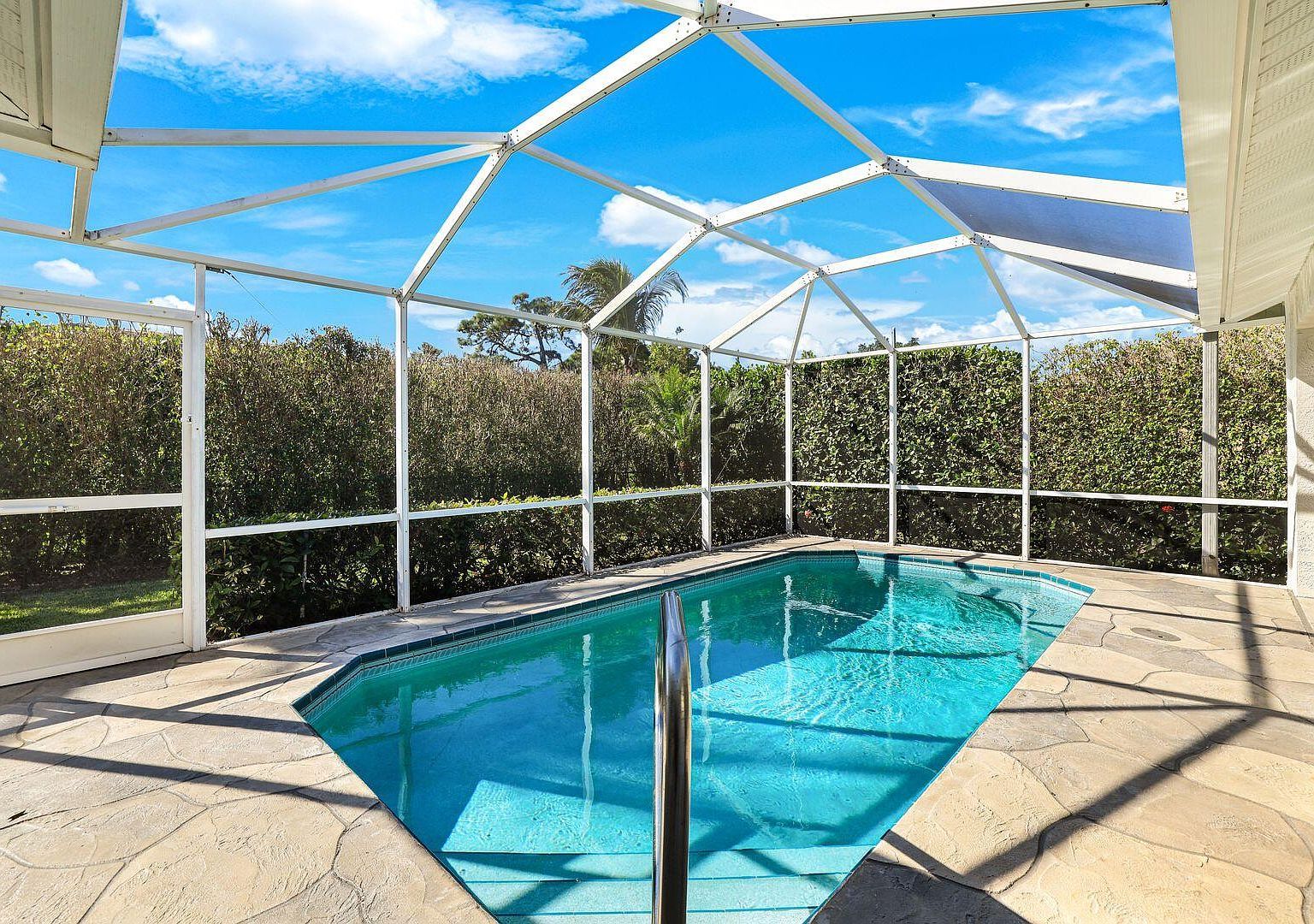 1483 Bermuda Rd Marco Island, FL 34145 - Thumbnail 3