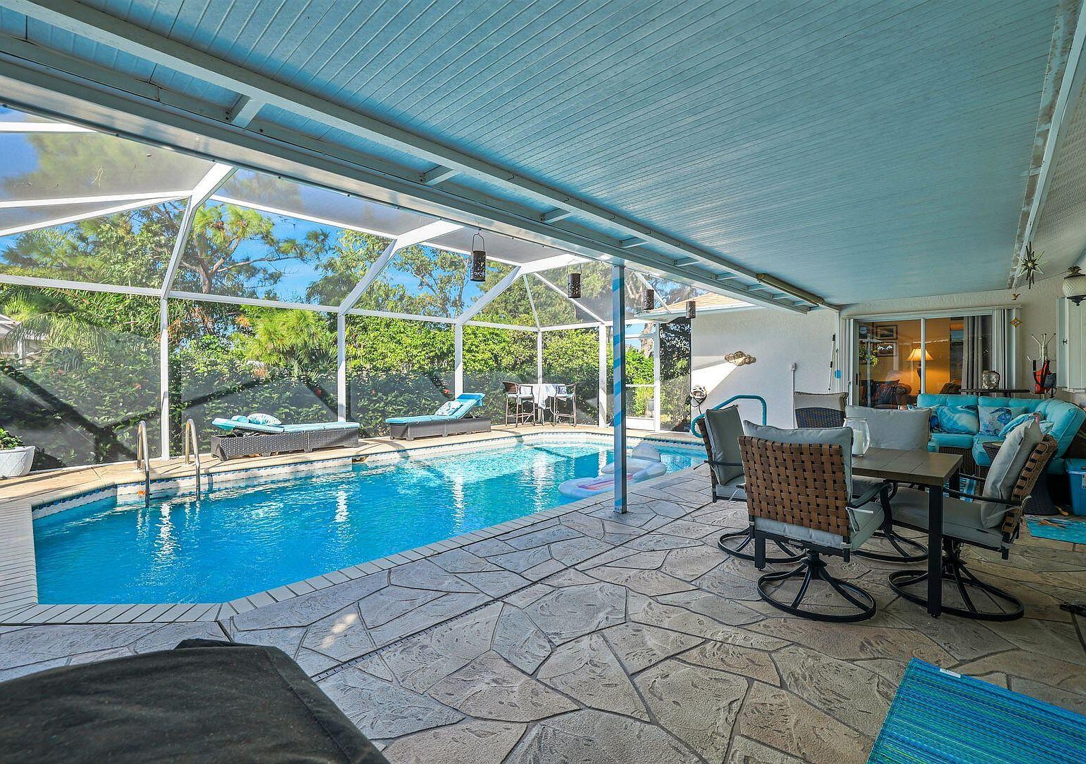 108 Sand Hill St Marco Island, FL 34145 - Thumbnail 3